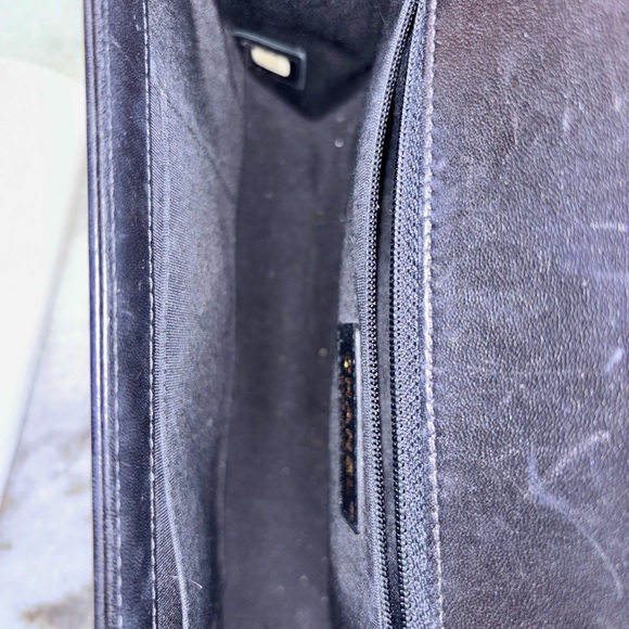 Chanel Black New Medium Boy Bag - Picture 7 of 12